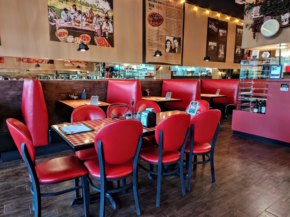 Tomasino's Pizza - Lake Mary